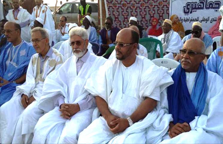 صورة من نشاط سابق للمنتدى قبل انسحاب تكتل القوى الديمقراطية منه