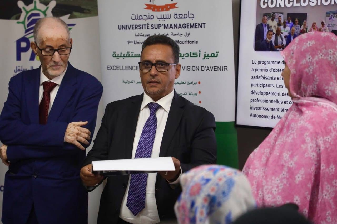 ميناء نواكشوط يحتضن حفل تسليم شهادات التكوين المهني لعماله