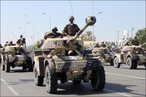 دبابات موريتانية خلال عرض عسكرى بنواذيبو قبل سنتين 