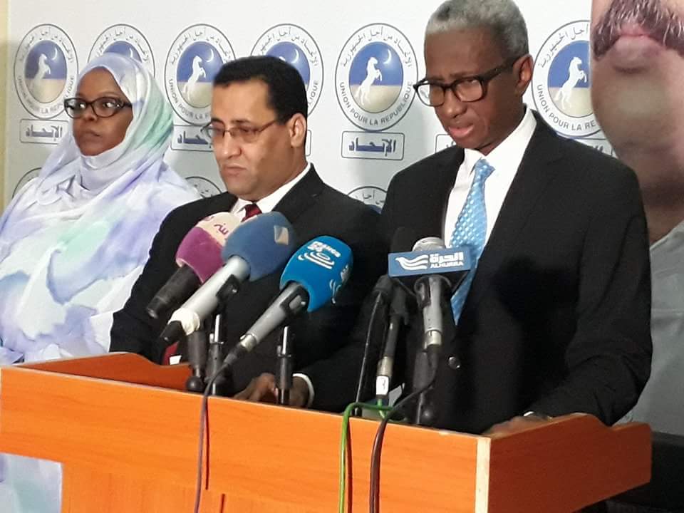 وزير الدفاع جلو مامادو باتيا / وزير الاقتصاد والمالية المختار اجاي / مدير الوكالة خدجة بنت أسغير