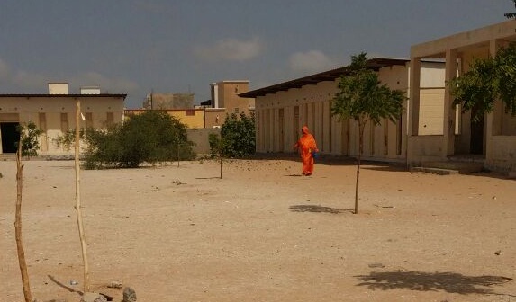 أحد مكاتب التصويت فى نواكشوط وقت الظهيرة دون طوابير
