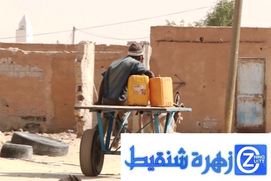 حلم الحصول على برميل مياه بات من أحلام النخبة فقط